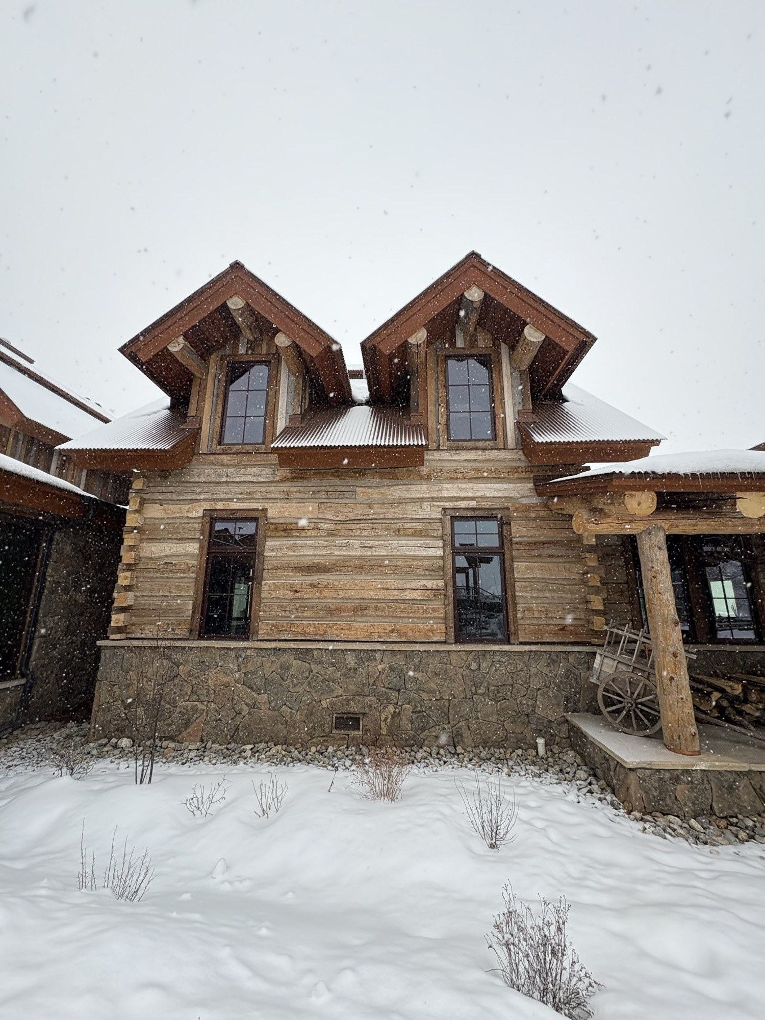 Finished mountain home exterior work completed by our crew